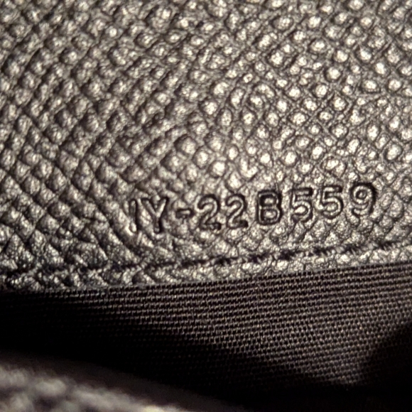 Salvatore Ferragamo Vara Ribbon Flat Long Wallet Black Gold EUC - Picture 13 of 13